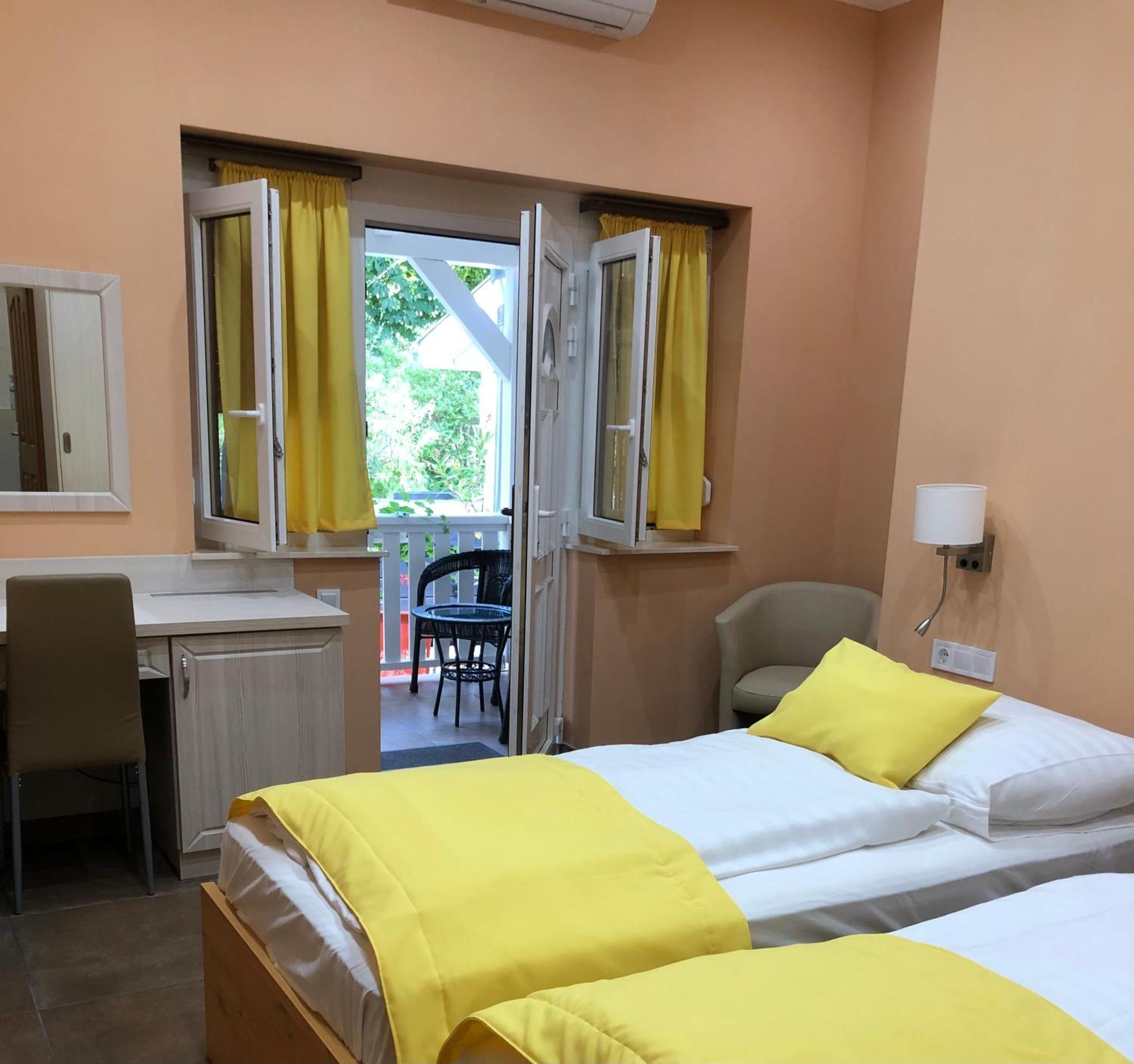 Szem-s Vendégház Balatonszárszó Extérieur photo